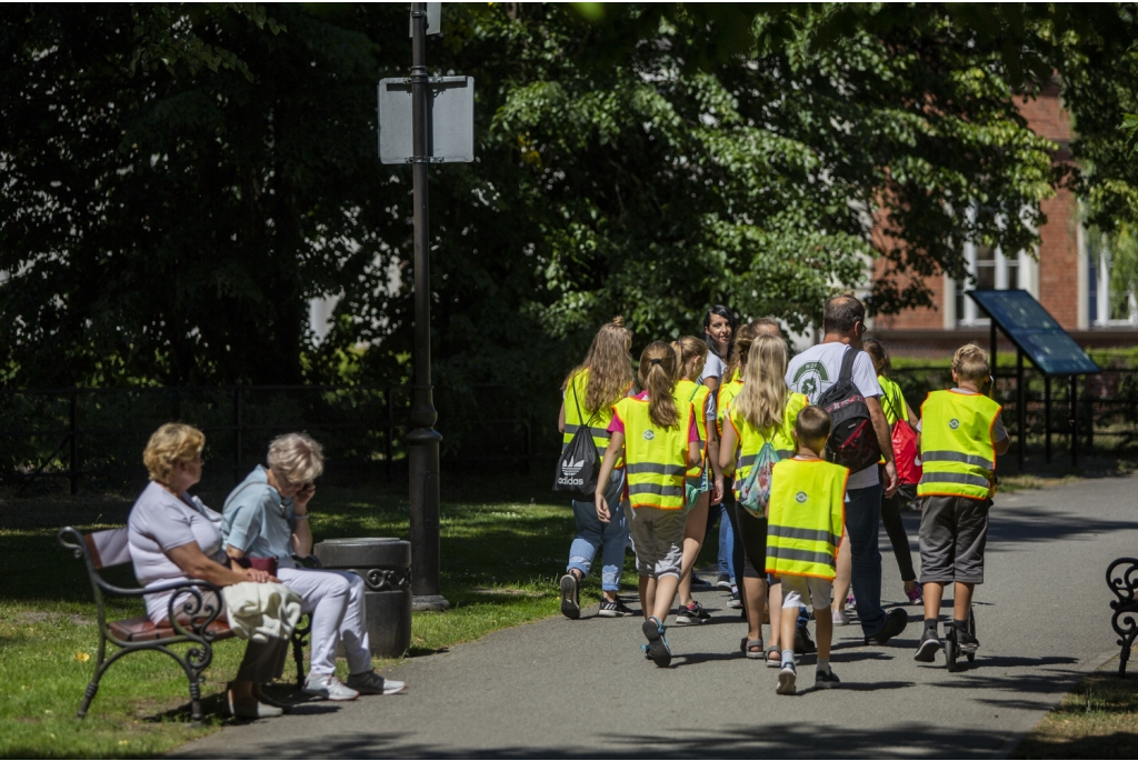 Spacer edukacyjny w Parku Miejskim