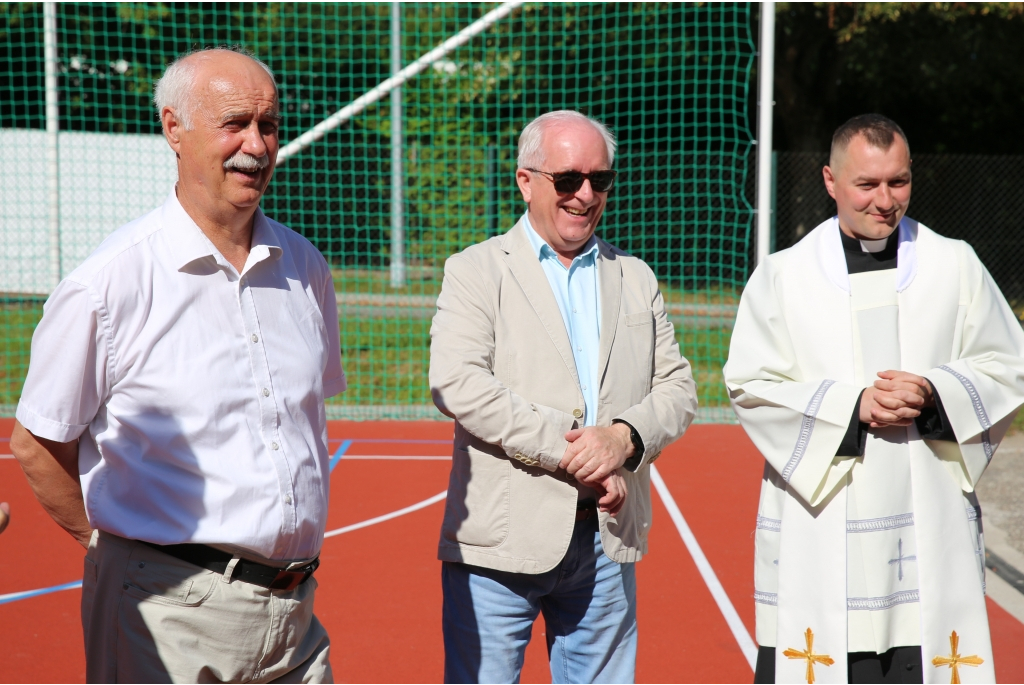 Otwarcie boiska w Szkole Rzemiosła