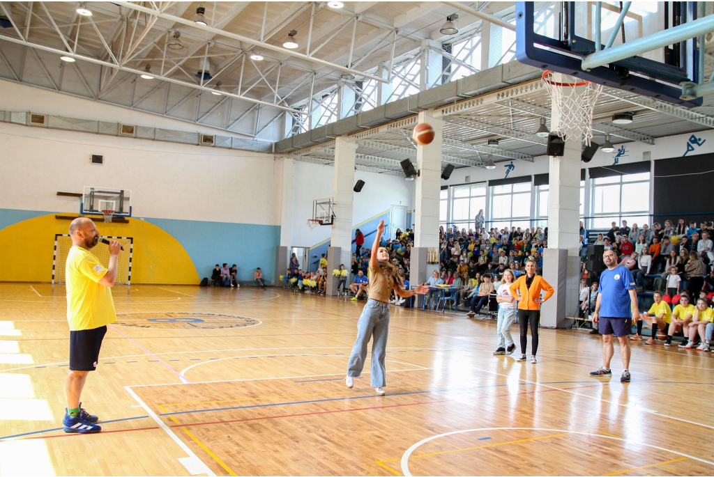 Mecz koszykówki w ramach akcji Dni Integracji