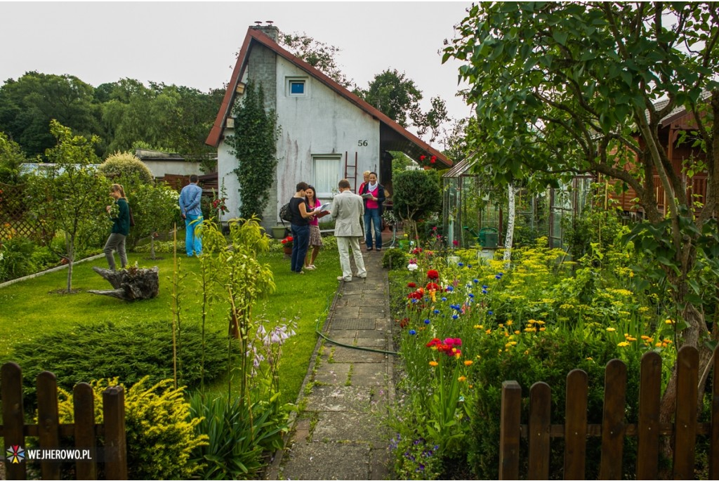 Komisja dokonała przeglądu ogrodów - 09.07.2014