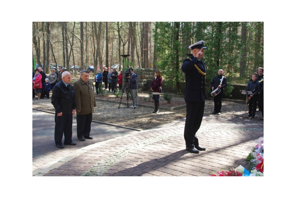 Uroczystość w Piaśnicy z okazji Miesiąca Pamięci Narodowej - 20.04.2013