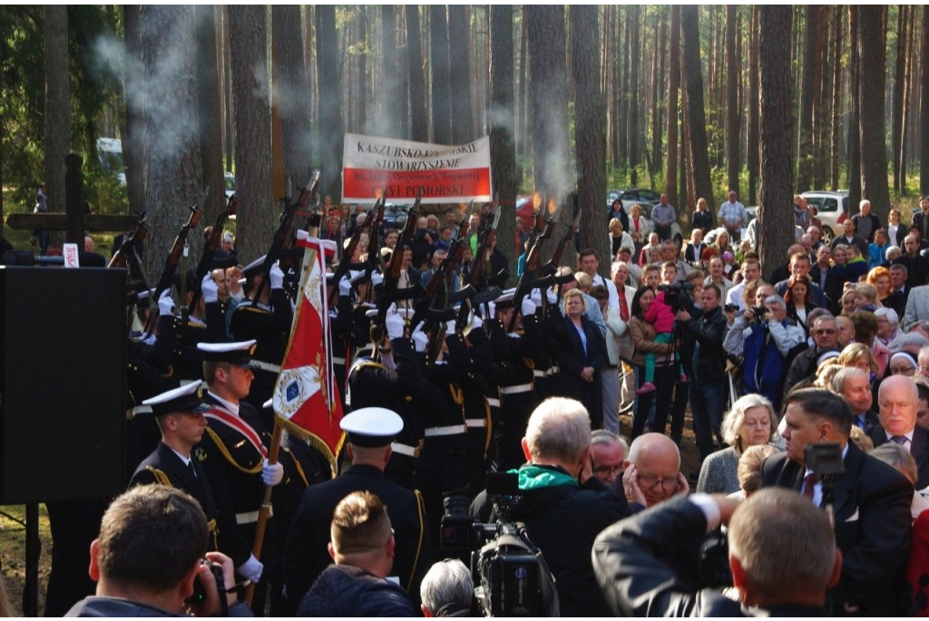 Uroczystość w Piaśnicy - 04.10.2015