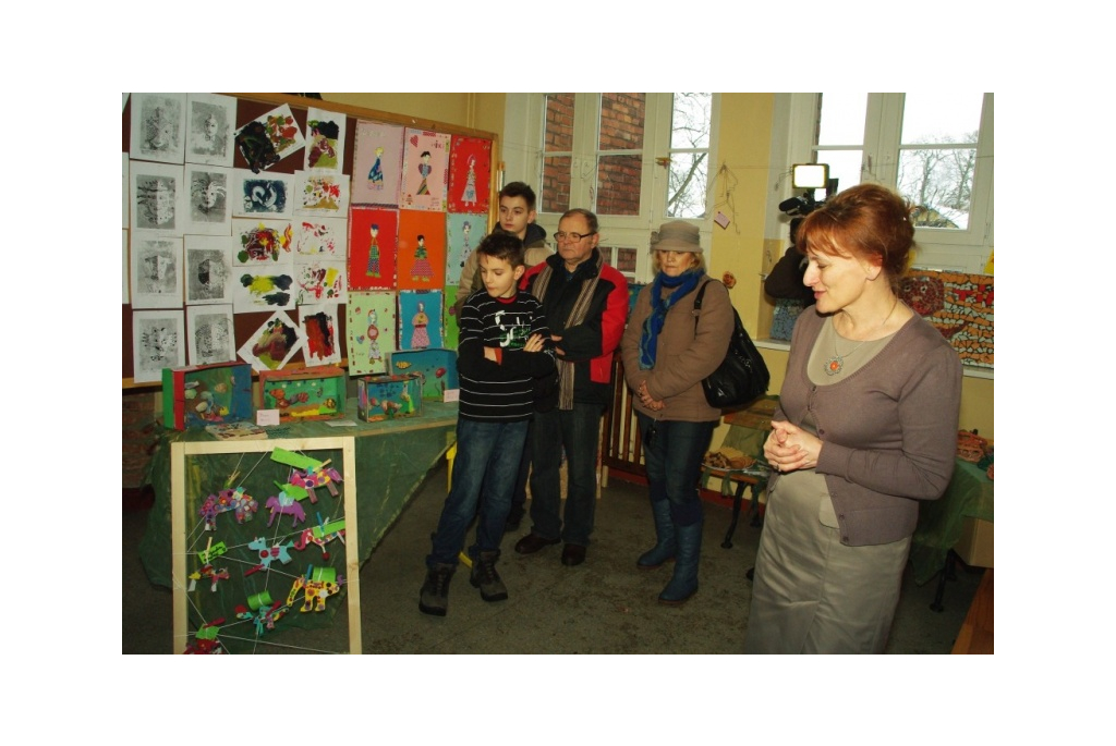 Wystawa ArtFerie w Gimnazjum nr1 - 22.02.2013