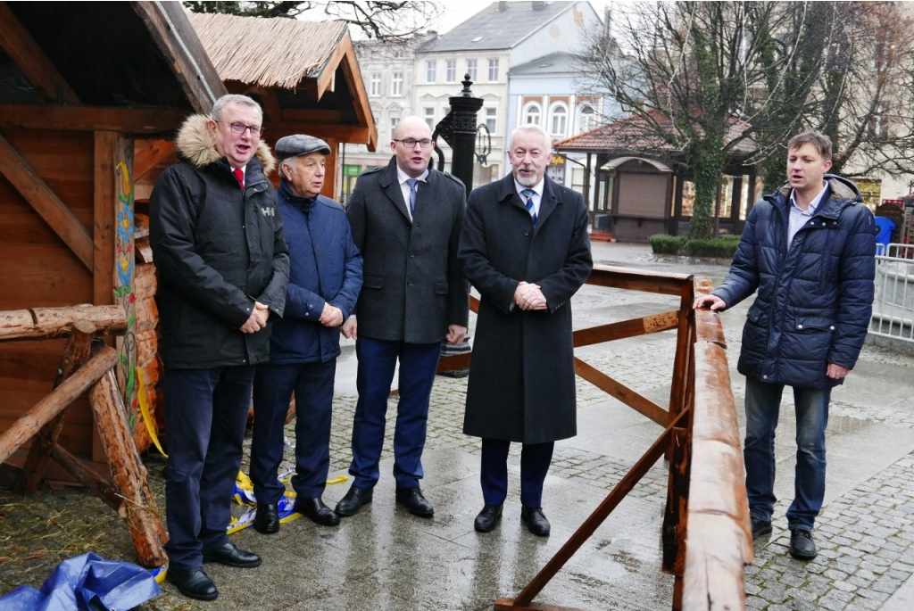 Otwarcie Szopki Betlejemskiej na rynku