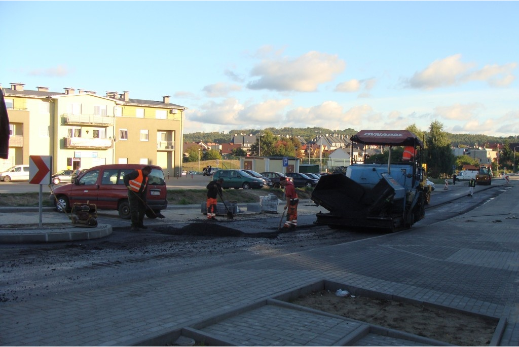 Dobiega końca budowa ulic Morskiej i Konoponickiej - 30.09.2013