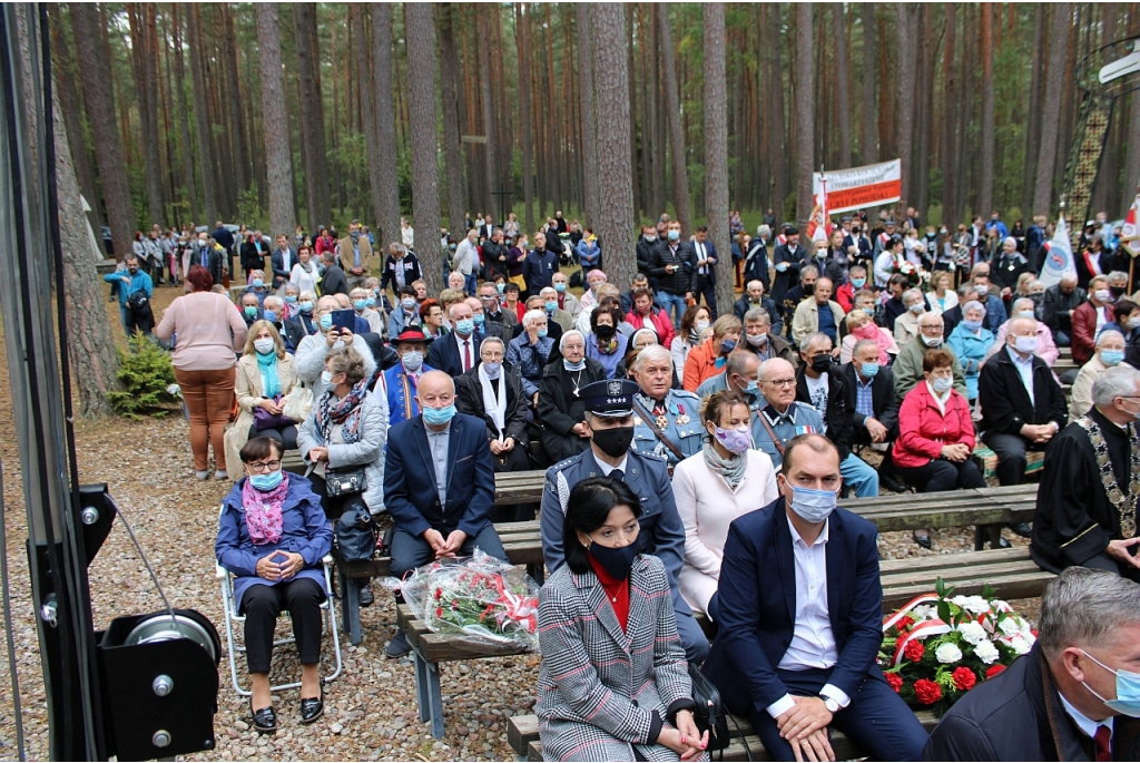 Pamięć i hołd ofiarom zbrodni piaśnickiej