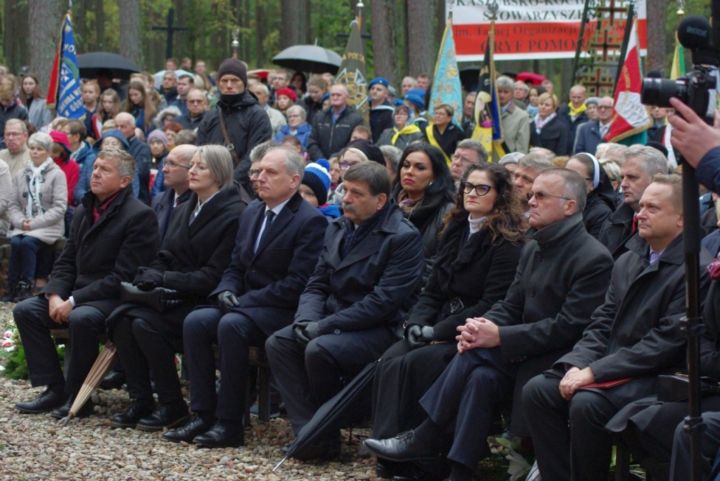 Uroczystość patriotyczna w Piaśnicy