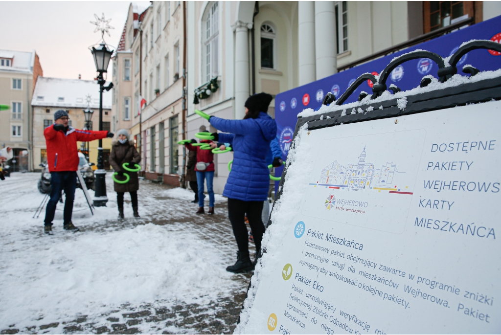 Darmowe zajęcia Nordic Walking w ramach Wejherowskiej Karty Mieszkańca