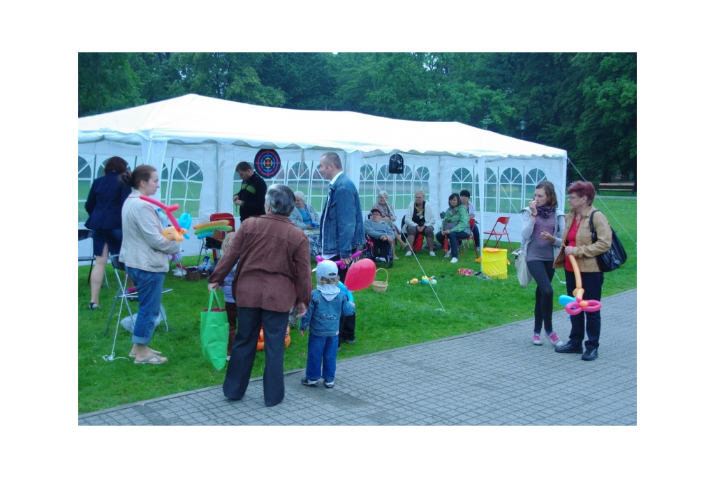 Dzień Godnośći Osób Niepełnosprawnych - Free Art - 22.06.2012