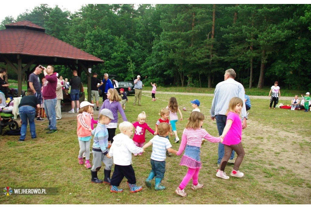 Festyn przy ognisku na os. Fenikowskiego - 28.06.2014