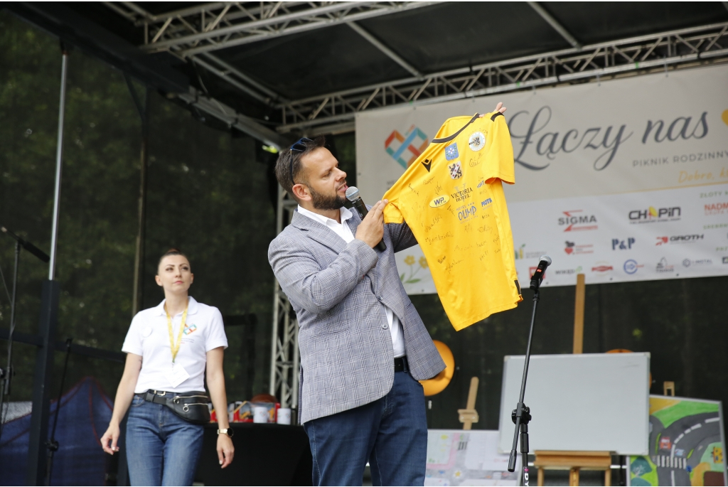 Piknik charytatywny Łączy nas dobro