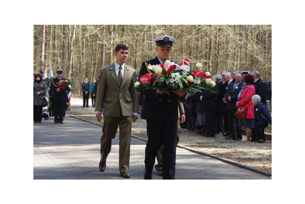 Uroczystość w Piaśnicy z okazji Miesiąca Pamięci Narodowej - 20.04.2013