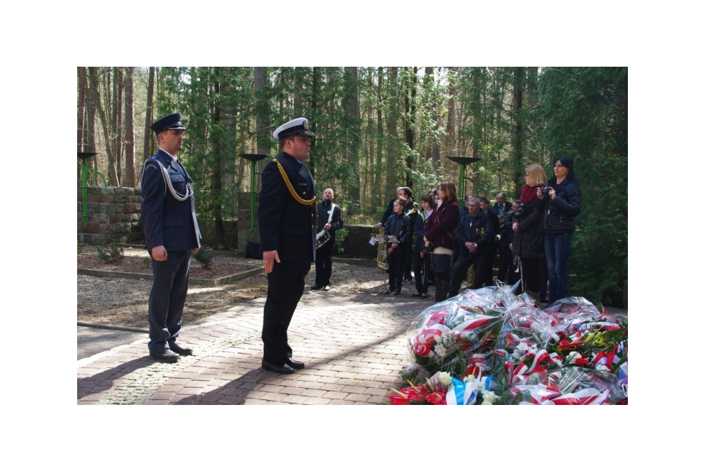 Uroczystość w Piaśnicy z okazji Miesiąca Pamięci Narodowej - 20.04.2013