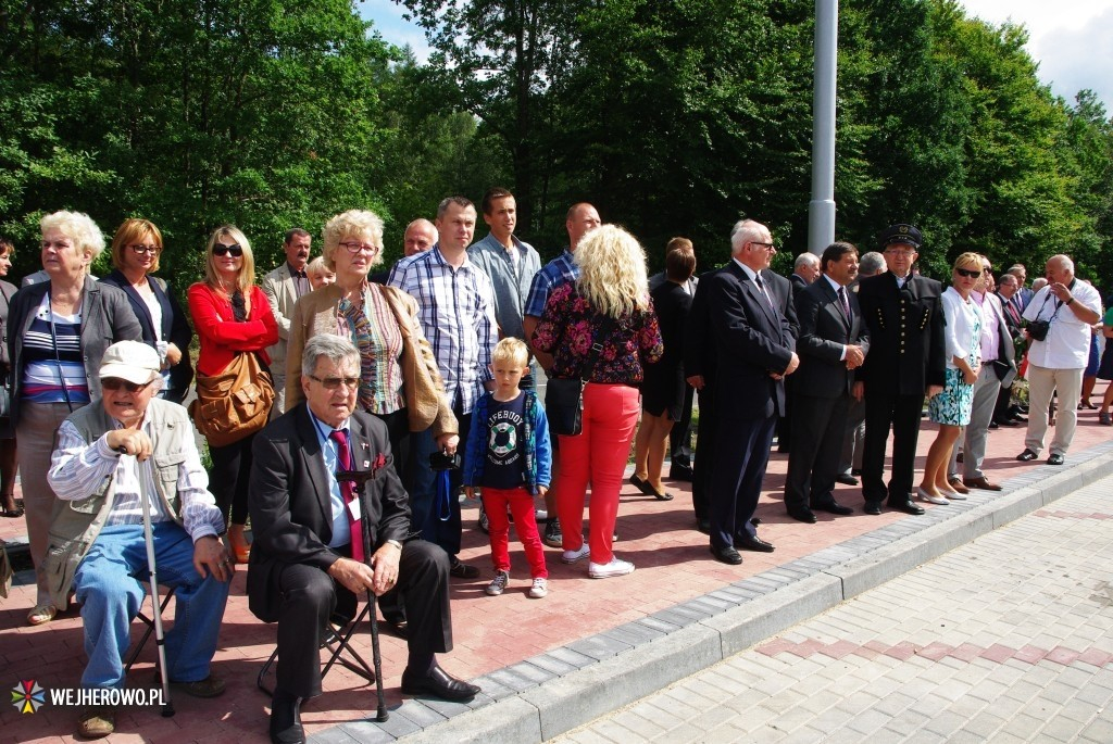 Zjazd Strzebielinkowców - odsłonięcie tablicy pamiątkowej - 17.08.2014