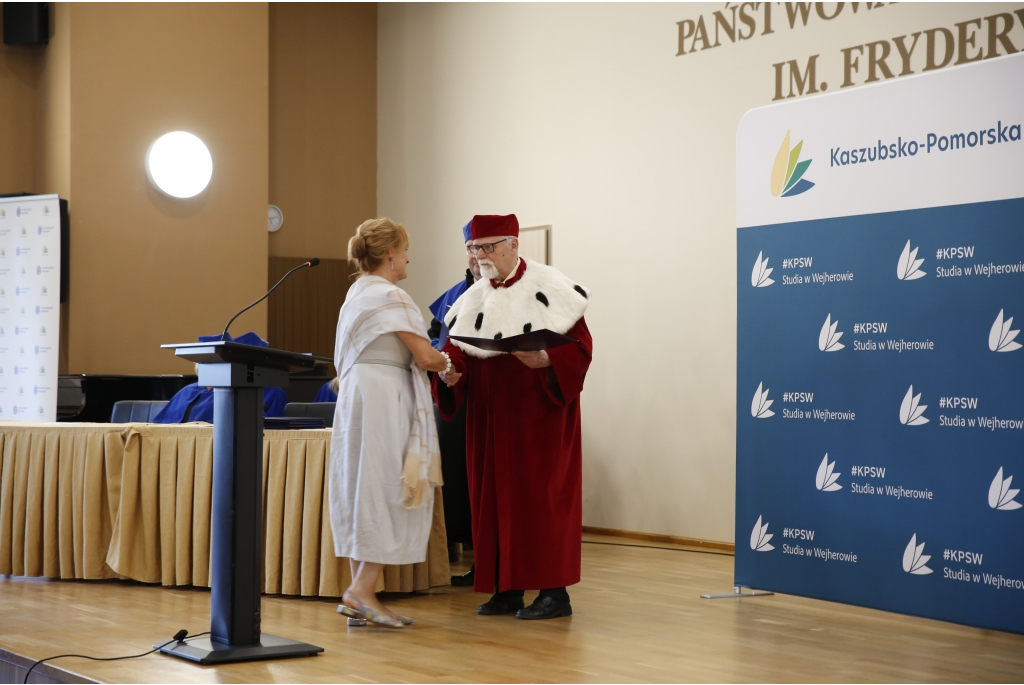 KPSW rozdanie dyplomów