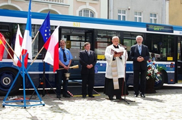 Kolejny nowy autobus na ulicach miasta