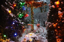 Komisja oceniała dekoracje świąteczne
