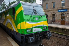 Słoneczny pociąg z Warszawy do Ustki zatrzyma się w Wejherowie