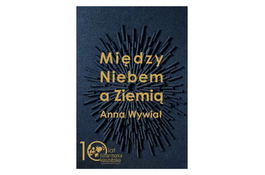 Wystawa Między Niebem a Ziemią