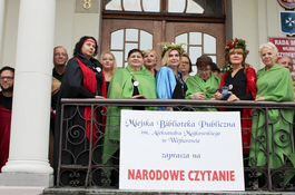 Czytanie Narodowe Balladyny w deszczu