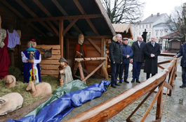 Otwarcie Szopki Betlejemskiej na wejherowskim rynku