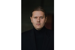 Występ muzyczny z projekcją filmu „Kamerdyner”