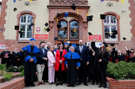 Uroczyste zakończenie studiów magisterskich na kierunku socjologia w KPSW