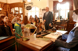 Gdyńscy uczniowie w wejherowskim Ratuszu 