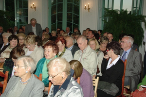 Promocja książki Spotkania o zmierzchu z abp. Tadeuszem Gocłowskim - 03.10.2012