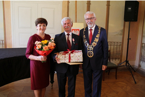 Medale dla Złotcyh Jubilatów