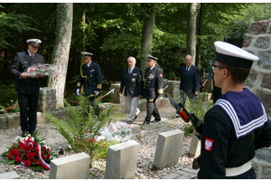 Hołd żołnierzom 1 MPS w Białej