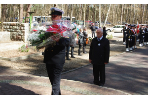 Uroczystość w Piaśnicy z okazji Miesiąca Pamięci Narodowej - 20.04.2013