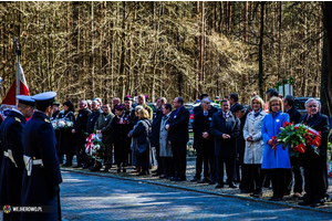 Uczczono pamięć ofiar tragedii piaśnickiej - 05-04-2014