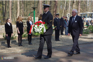 Uroczystość w Piaśnicy z okazji Miesiąca Pamięci Narodowej - 11.04.2015