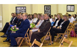 Podziękowanie za edukację w SP6