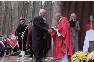 Hołd ofiarom zbrodni piaśnickiej