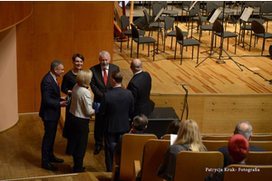 Koncert na 100-lecie fot. Rzemieślnik Światła - Fotografia