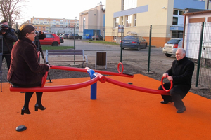 Otwarcie placu zabaw przy Zespole Szkół nr 3 - 28.11.2013