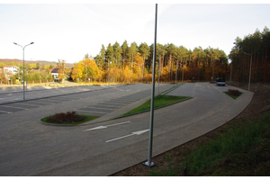 Nowy parking przy cmentarzu na ul. Roszczynialskiego - 26.10.2015