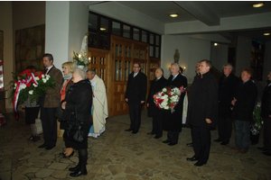 Hołd ofiarom katastrofy smoleńskiej - 10.04.2012