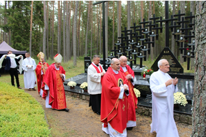 Pamięć i hołd ofiarom zbrodni piaśnickiej