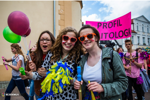 Parada uczniów Zespołu Szkół Ponadgimnazjalnych nr 4  im. Jakuba Wejhera - 29.05.2015