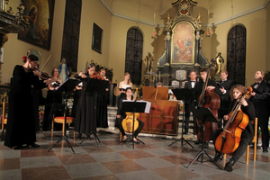 Jubileuszowy koncert Art&#039;n&#039;voices w kolegiacie