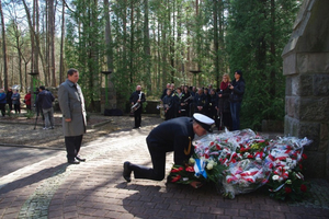 Uroczystość w Piaśnicy z okazji Miesiąca Pamięci Narodowej - 20.04.2013