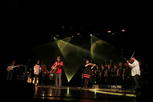 Koncert z okazji 10-lecia zespołu FUCUS w Filharmonii Kaszusbkiej - 24.10.2013