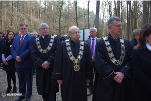 Uroczystość w Piaśnicy z okazji Miesiąca Pamięci Narodowej - 11.04.2015