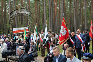 Pamięć i hołd ofiarom zbrodni piaśnickiej