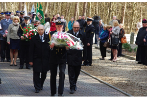 Uroczystość w Piaśnicy z okazji Miesiąca Pamięci Narodowej - 20.04.2013