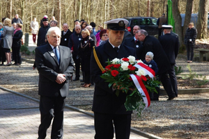 Uroczystość w Piaśnicy z okazji Miesiąca Pamięci Narodowej - 20.04.2013