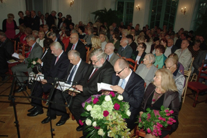 Promocja książki Spotkania o zmierzchu z abp. Tadeuszem Gocłowskim - 03.10.2012